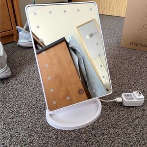 White LED Vanity Mirror